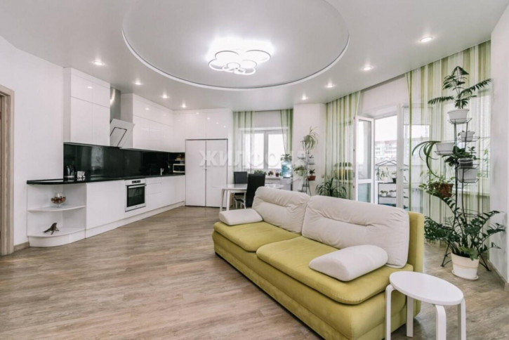 4-комн квартира Галущака, 17