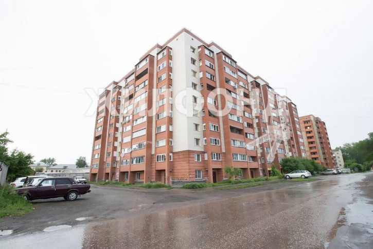 3-комн квартира Калинина, 20