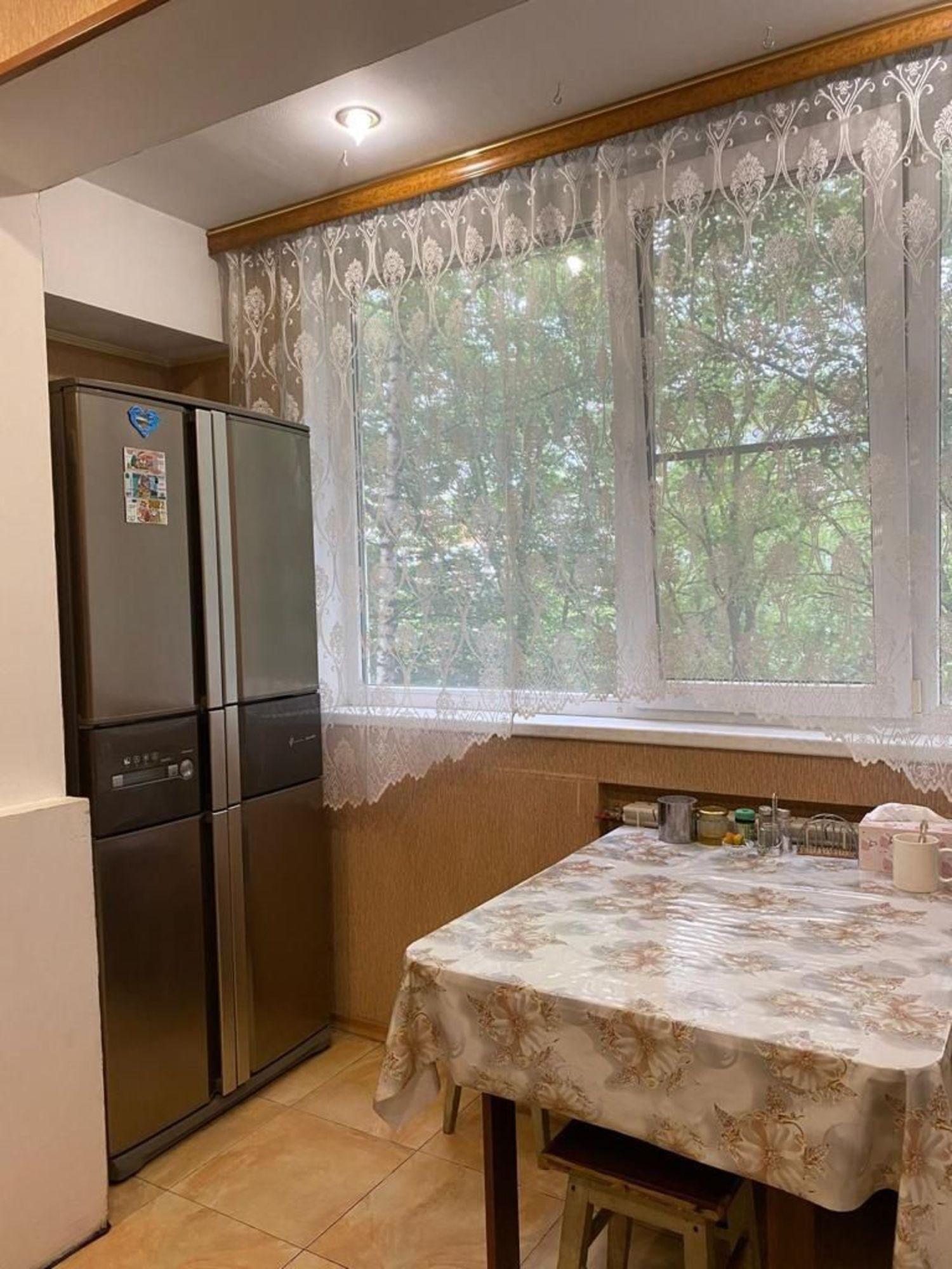 Купить квартиру за 11 000 000 рублей на Бутырина ул, 1