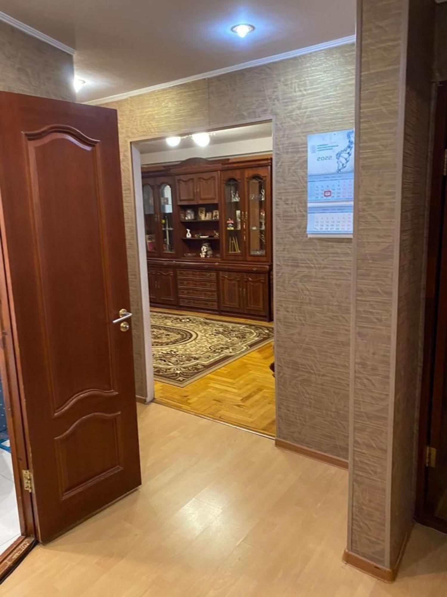Купить квартиру за 11 000 000 рублей на Бутырина ул, 1