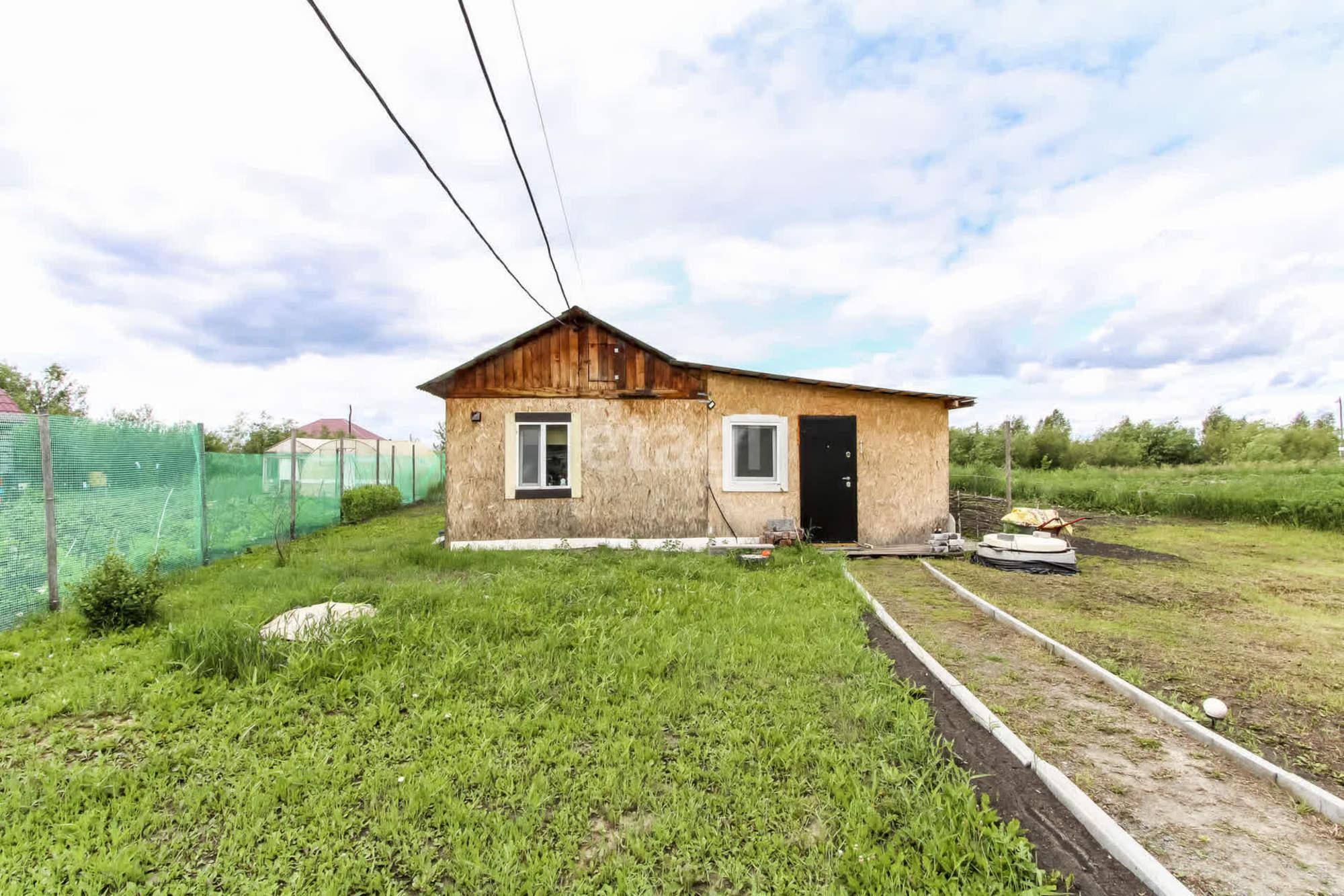 Купить дачу, дом, коттедж за 4 300 000 рублей на 6-ая Западная, 3251