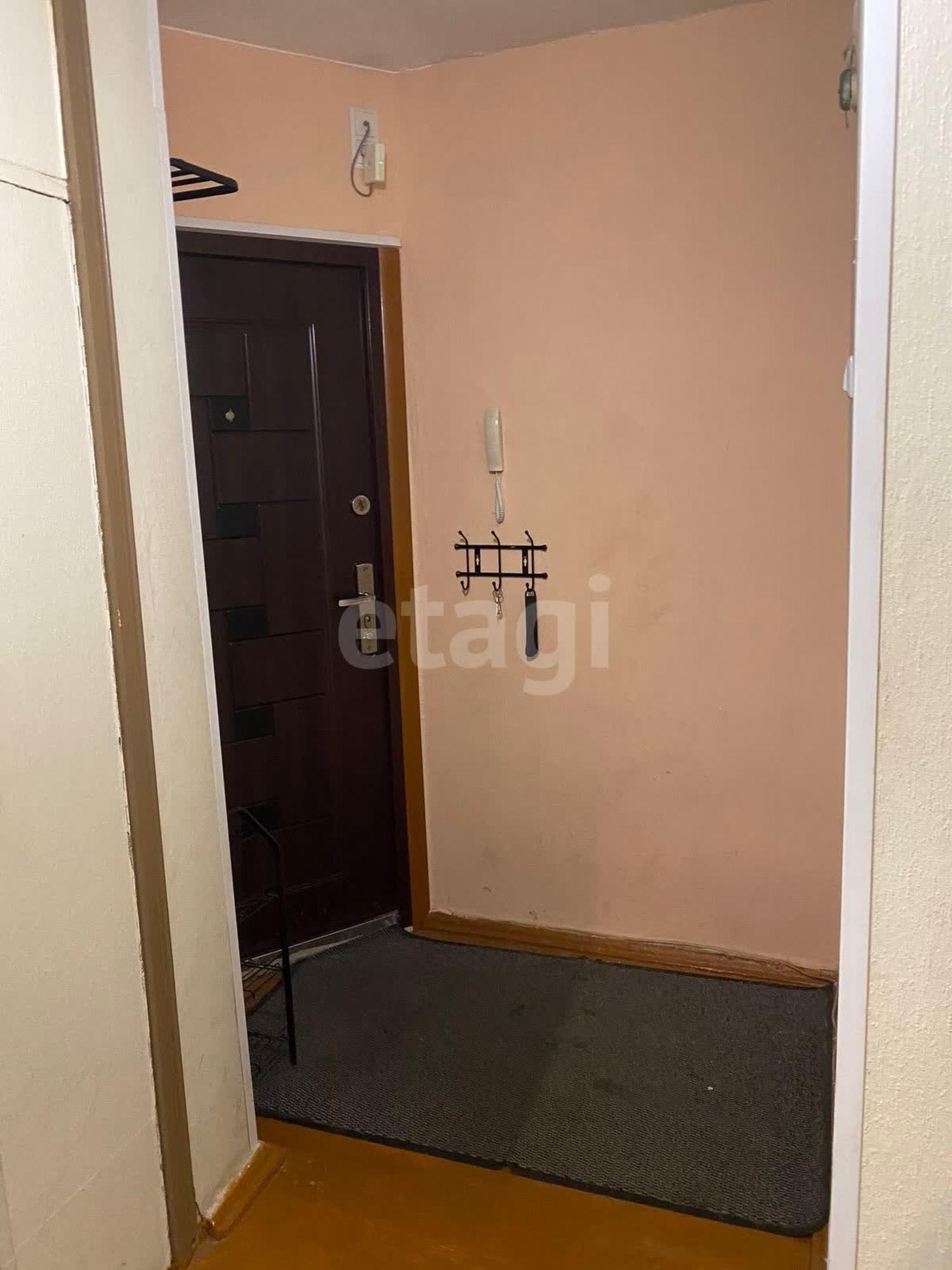 Сдать квартиру за 22 000 рублей на Республики, 131