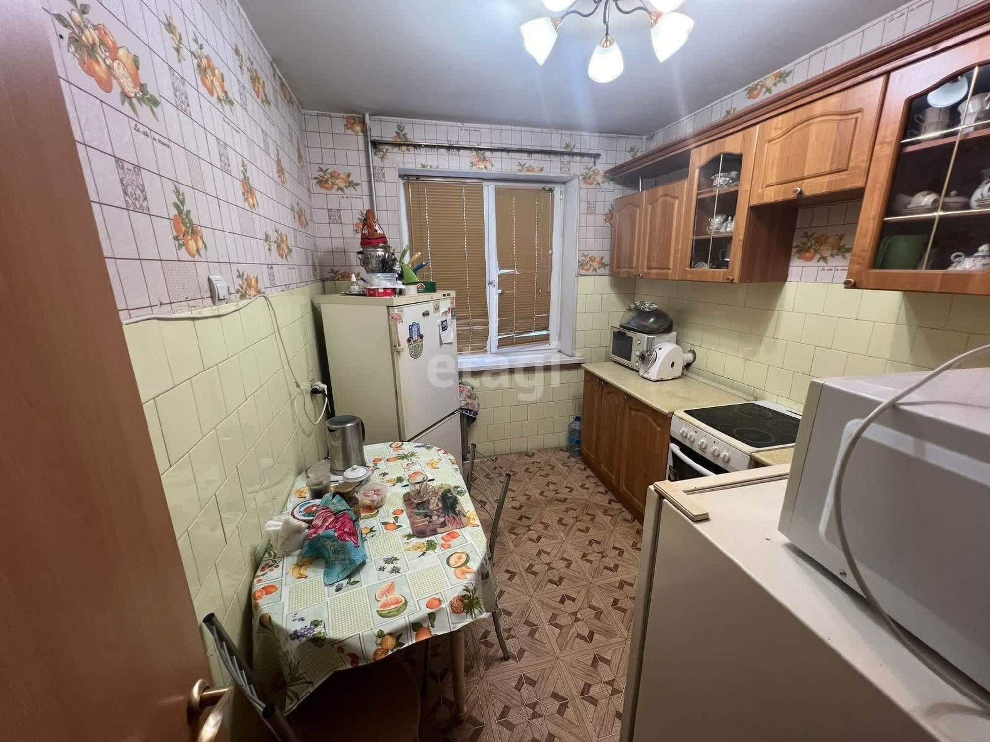 Сдать квартиру за 27 000 рублей на 50 лет Октября, 54