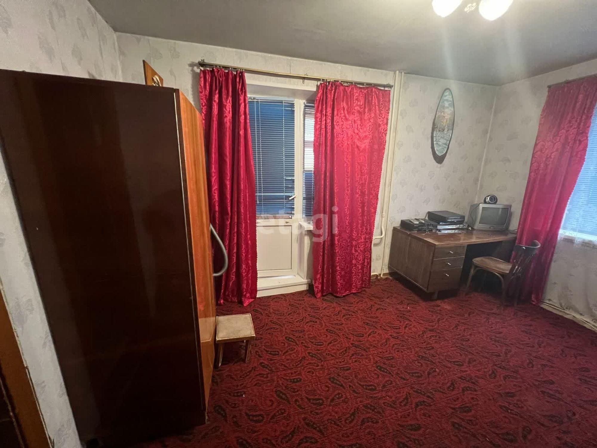Сдать квартиру за 27 000 рублей на 50 лет Октября, 54