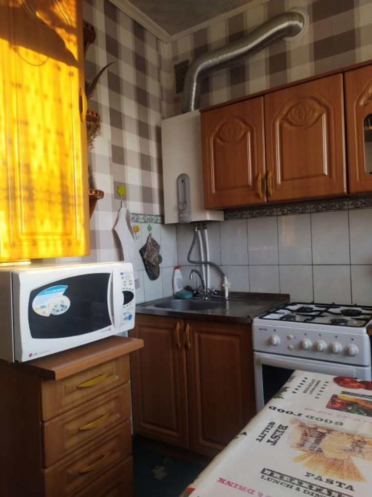 1-комн квартира Толстого Льва, 25 1-комн квартира Толстого Льва, 25