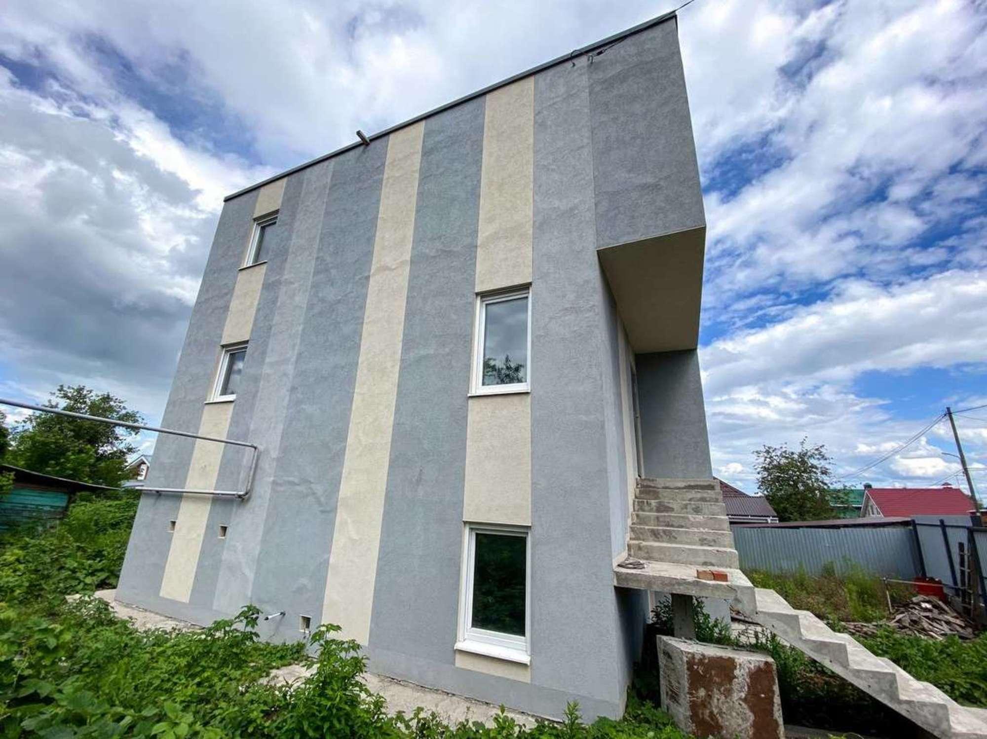 Купить дачу, дом, коттедж за 8 000 000 рублей на Кубанская 1-я улица, 35