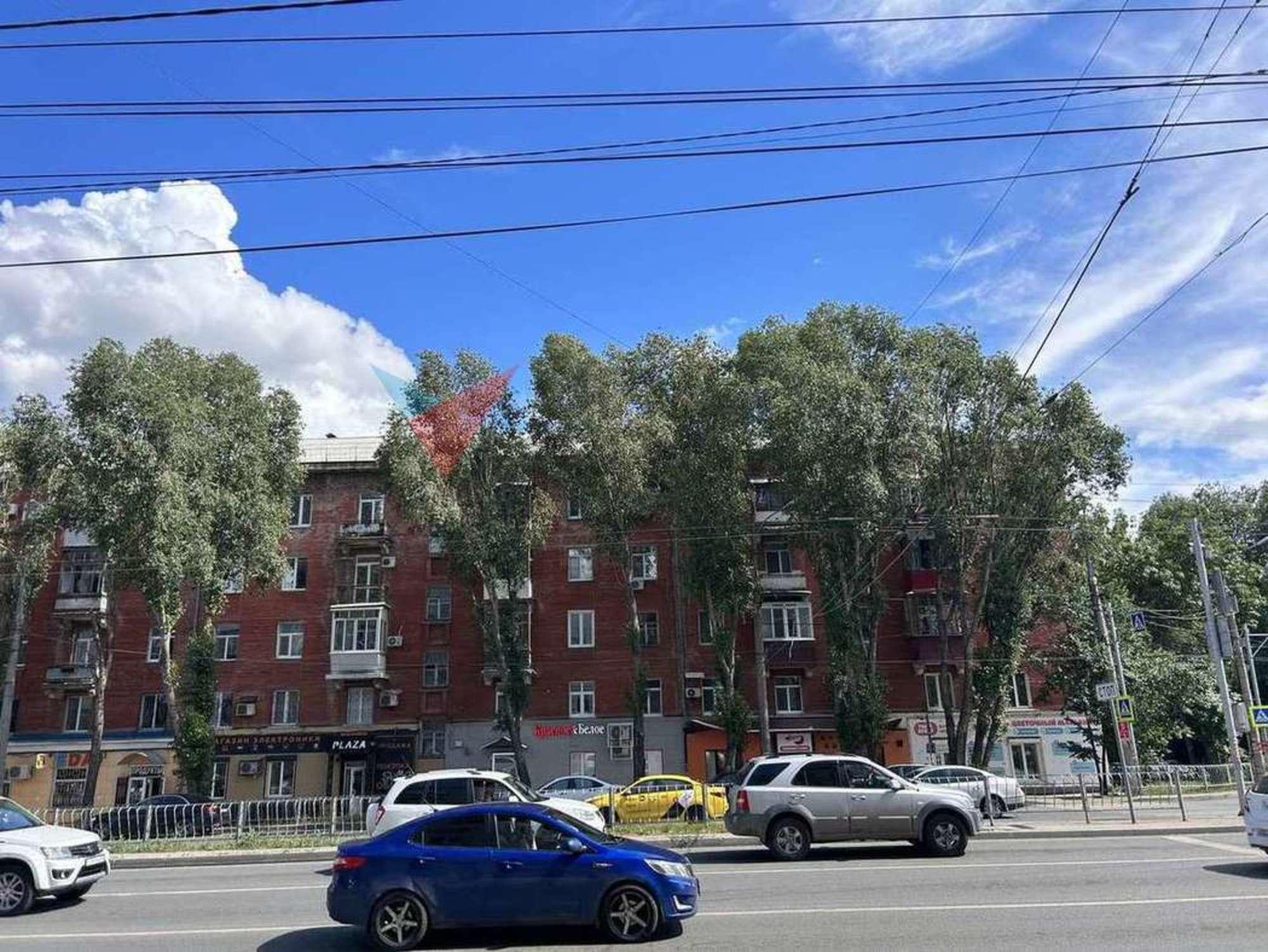 Сдать торговое помещение за 40 000 рублей на Победы улица, 69