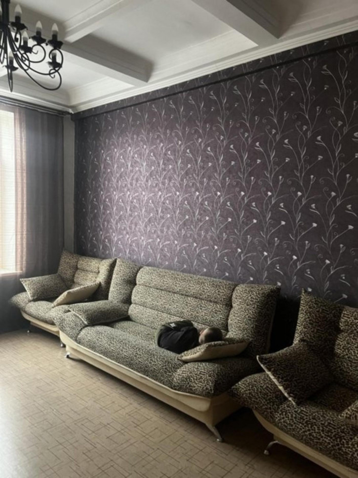 2-комн квартира Победы улица, 81