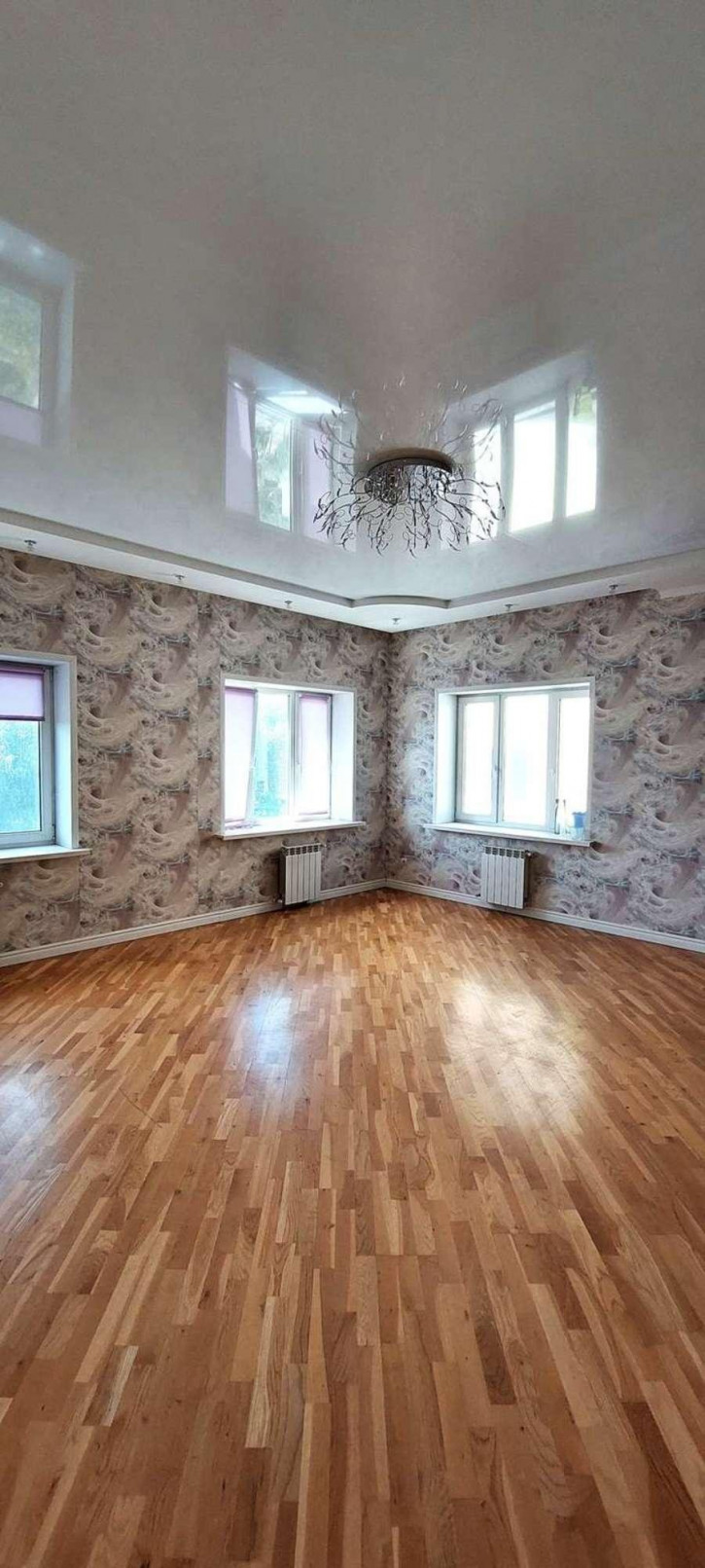 Коттедж/дом Жигули улица, 13 Коттедж/дом Жигули улица, 13