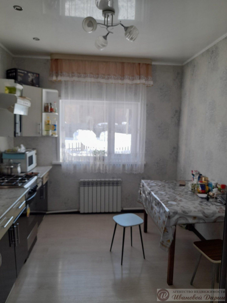 Коттедж/дом Центральная улица, 51 Коттедж/дом Центральная улица, 51