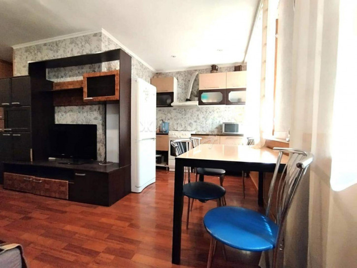 3-комн квартира Поспелова улица, д.17