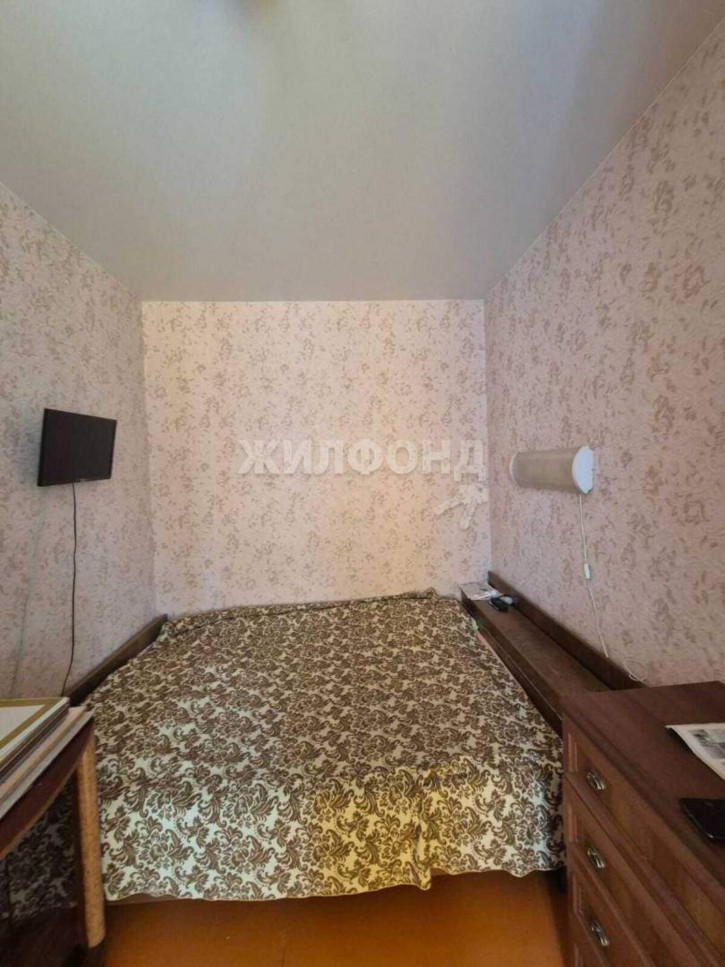 2-комн квартира 40 лет ВЛКСМ улица, д.23
