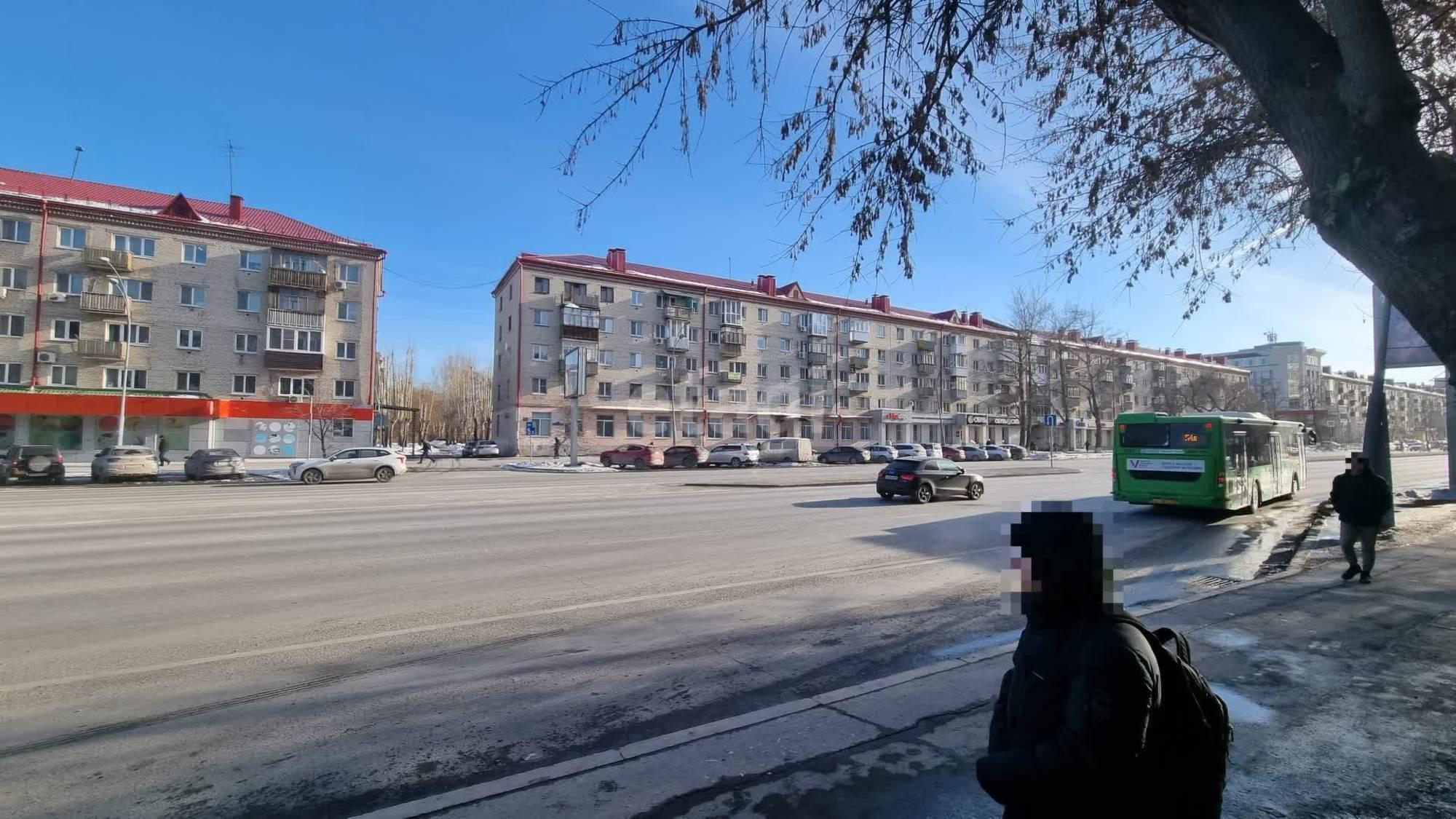 Купить торговое помещение за 126 000 000 рублей на Мельникайте 90а