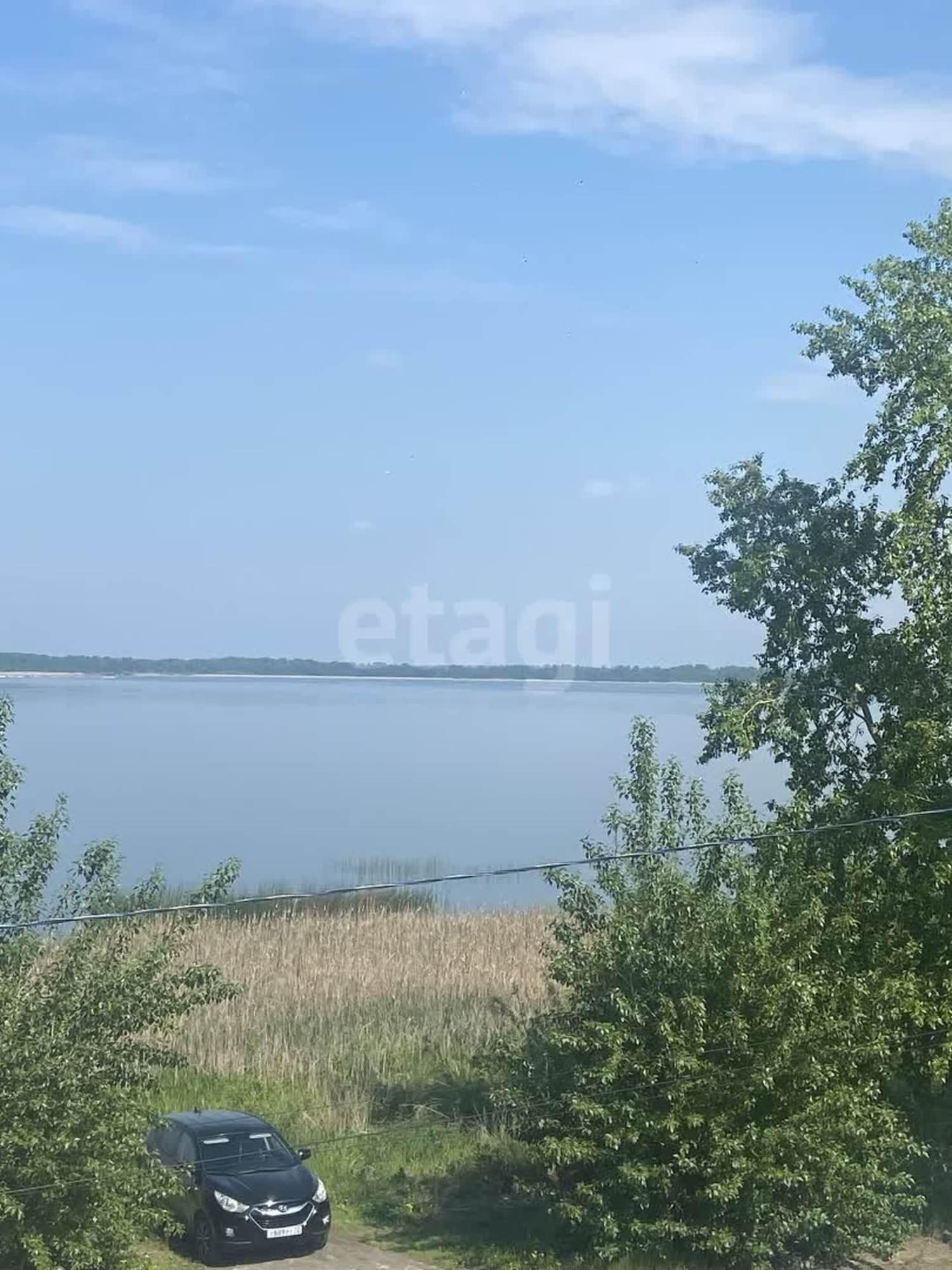 Купить дачу, дом, коттедж за 22 000 000 рублей на Озерная Односторонка, 38