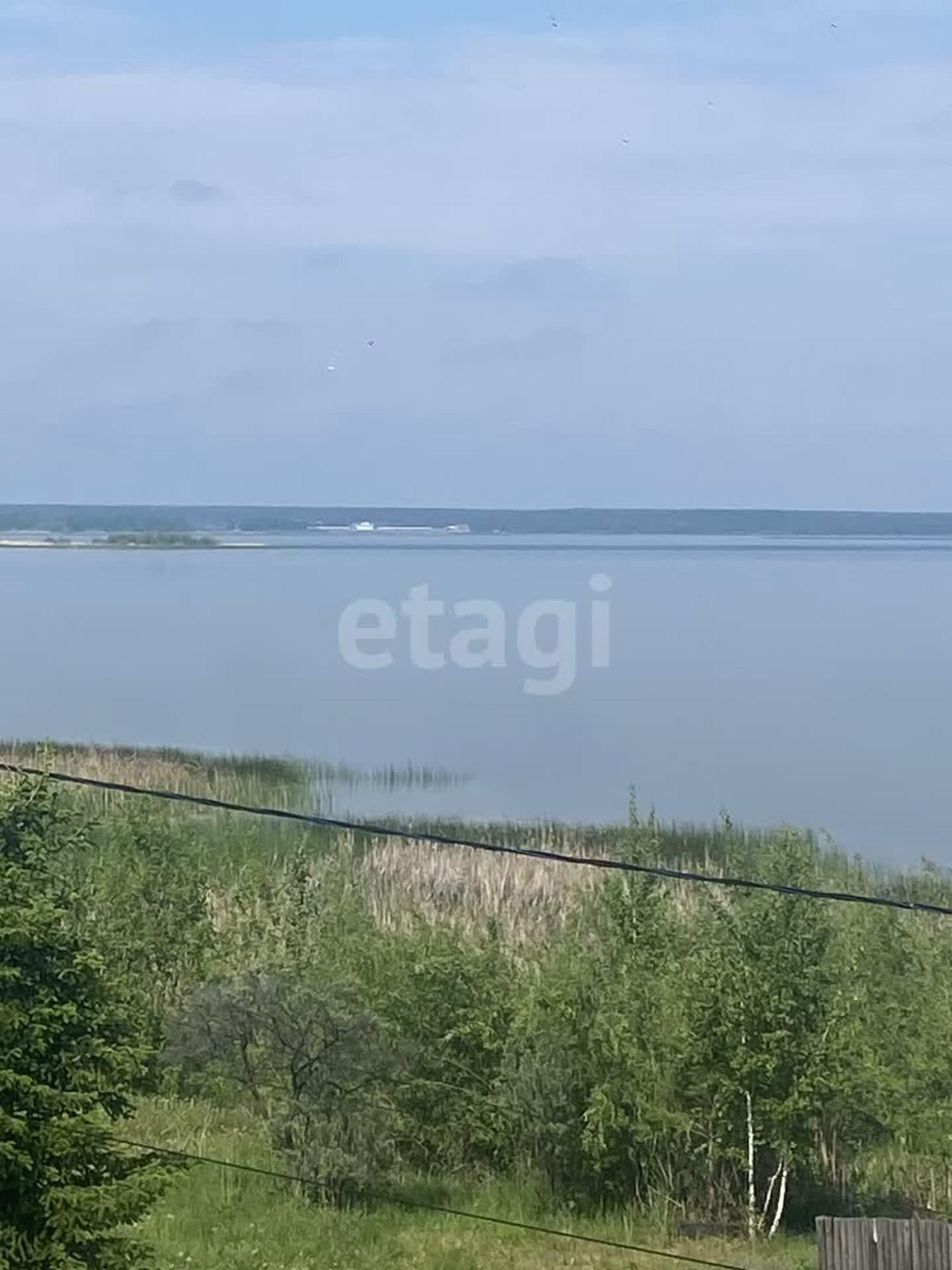 Купить дачу, дом, коттедж за 22 000 000 рублей на Озерная Односторонка, 38