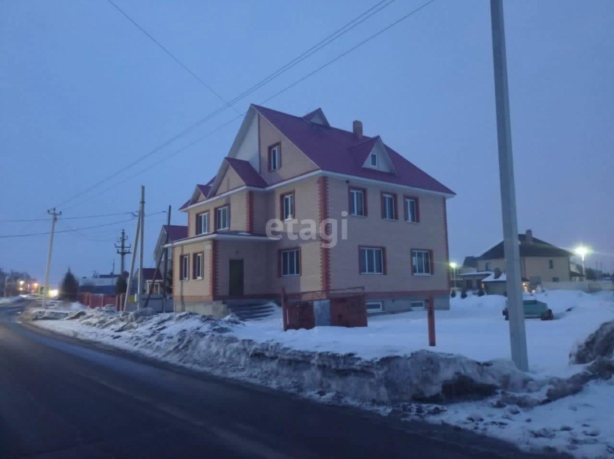 Купить дачу, дом, коттедж за 12 000 000 рублей на Береговая, 9
