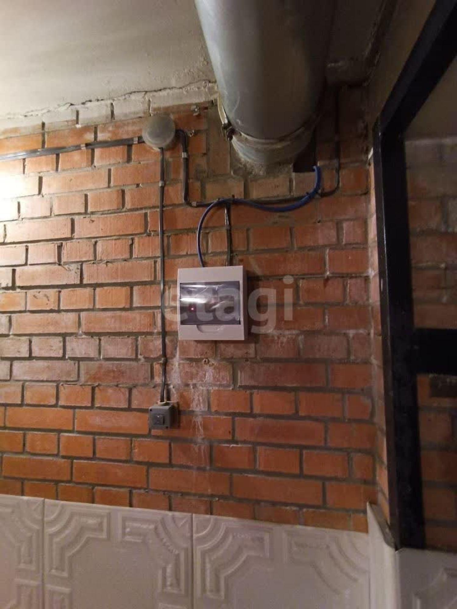 Купить гараж, место в паркинге за 899 000 рублей на Мельникайте 126 строение 2