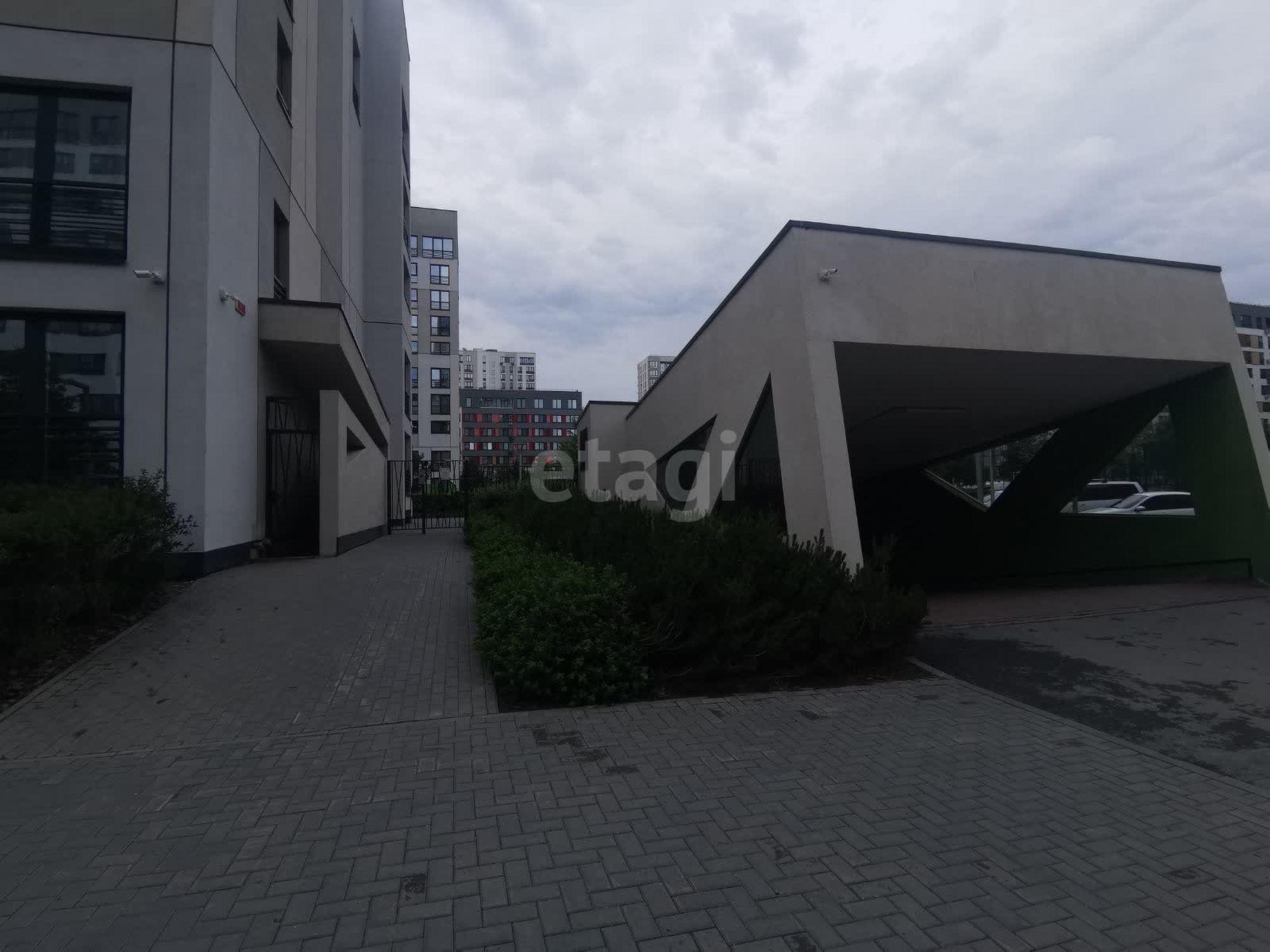 Купить гараж, место в паркинге за 1 100 000 рублей на 50 лет Октября 57б корп 2