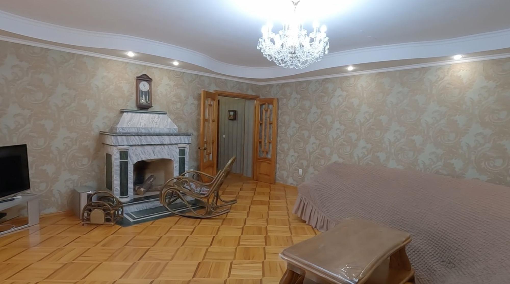 Купить квартиру за 16 000 000 рублей на улица Толстого, 57