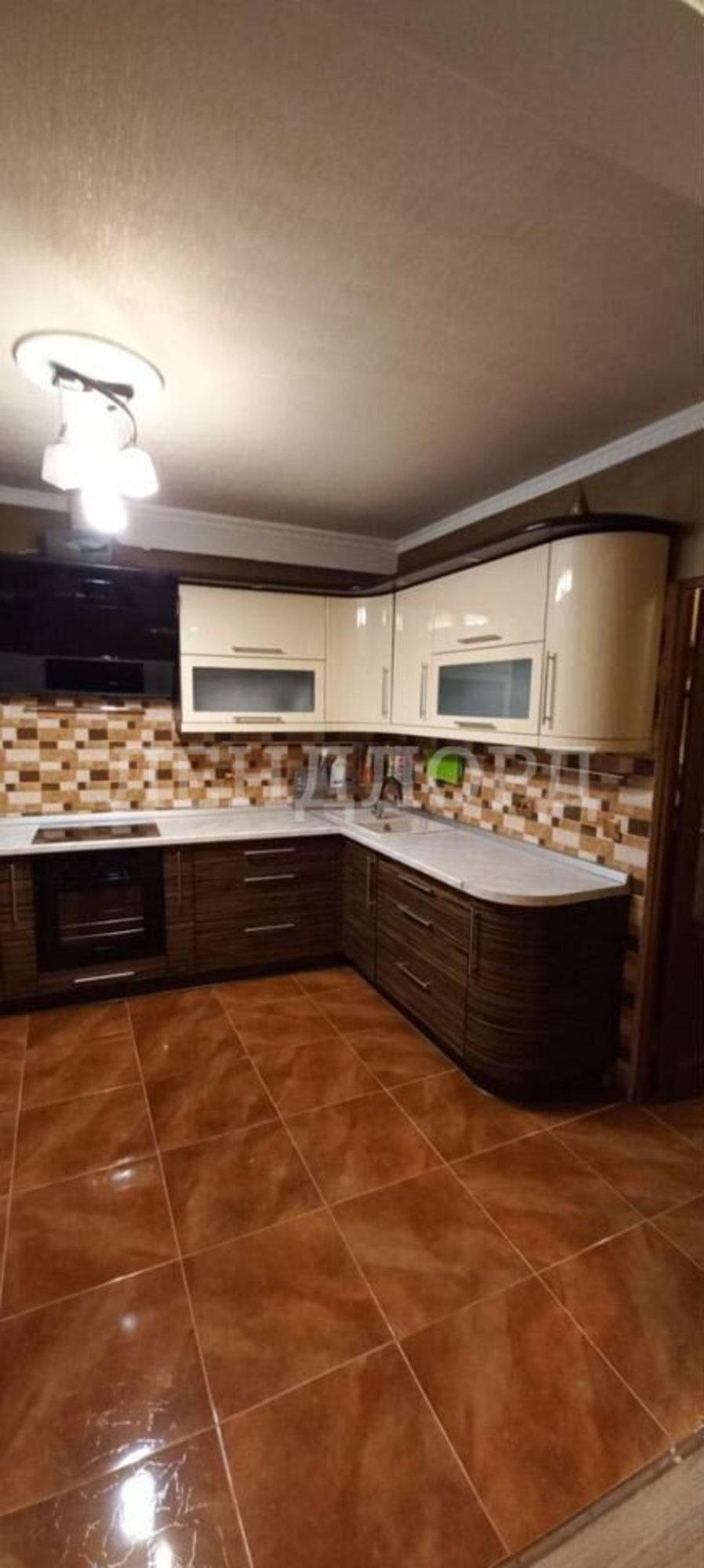 Купить квартиру за 4 600 000 рублей на Футбольная улица, 25