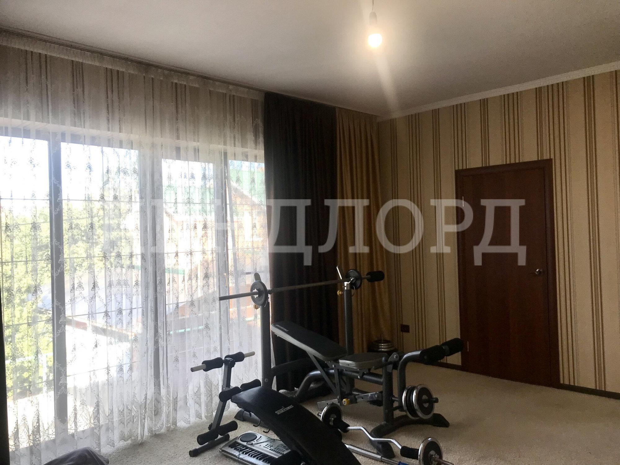 Купить дачу, дом, коттедж за 16 500 000 рублей на Узкий переулок