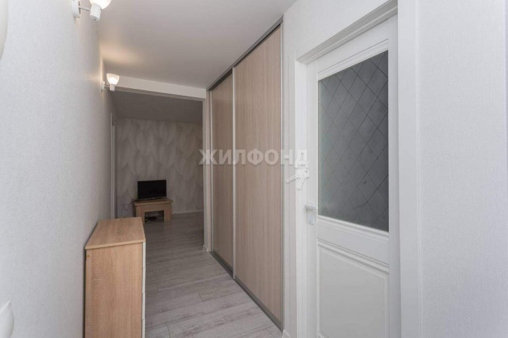 3-комн квартира 1905 года улица, д.30