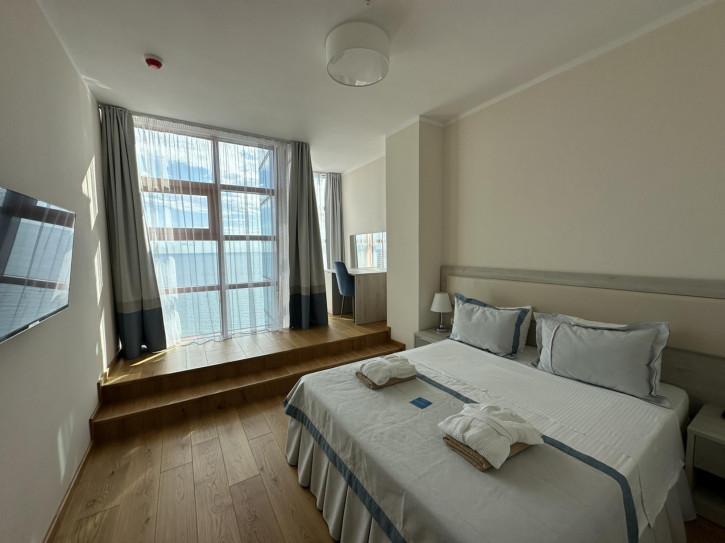 1-комн квартира проспект Революции, 3