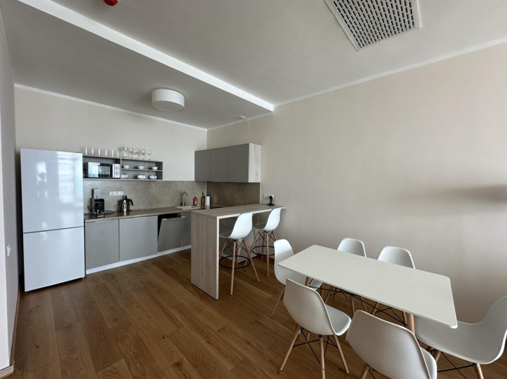 1-комн квартира проспект Революции, 3