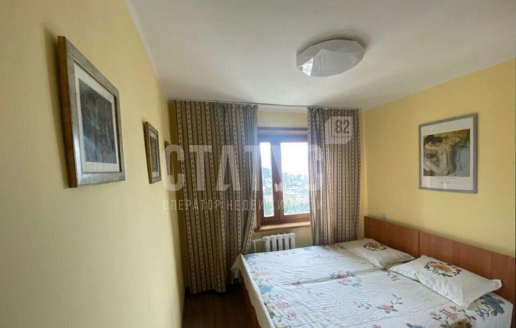 4-комн квартира Ленинградская ул, 5