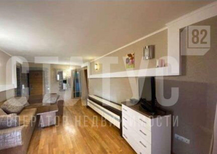 4-комн квартира Ленинградская ул, 5