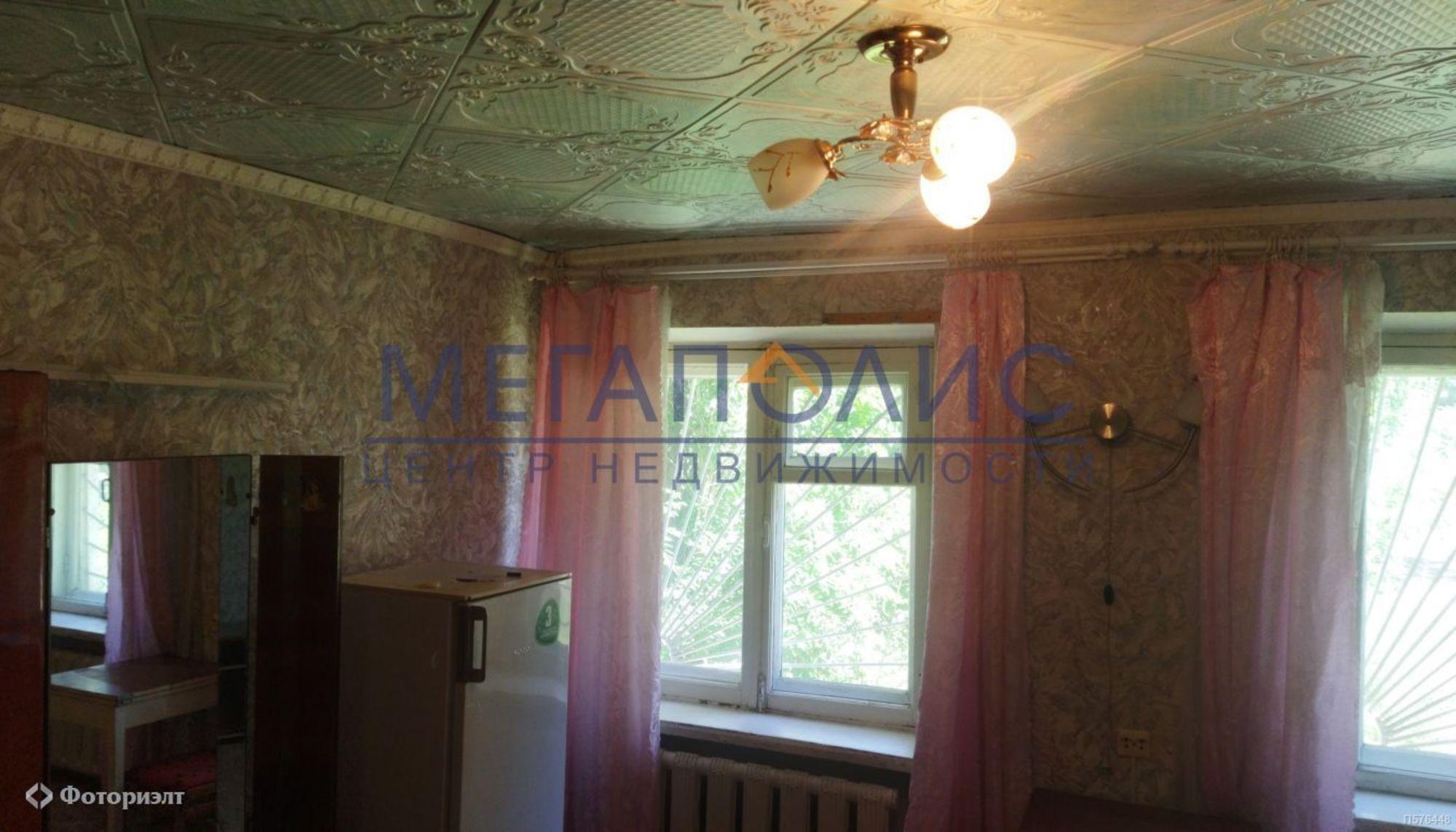 Купить квартиру за 1 050 000 рублей на Комарова ул, 122