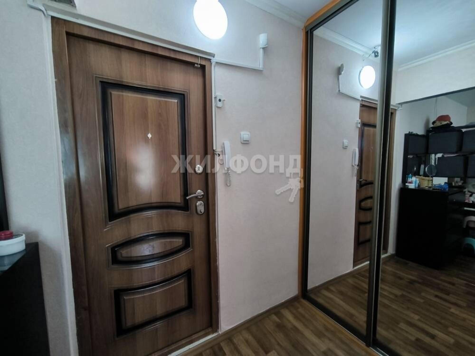 Купить квартиру за 3 800 000 рублей на Связистов, 139