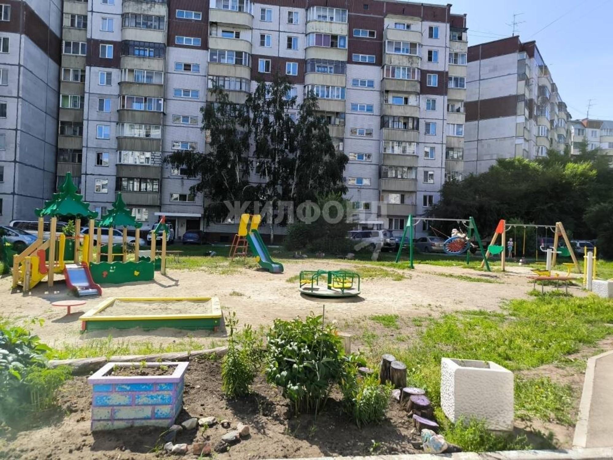 Купить квартиру за 3 800 000 рублей на Связистов, 139