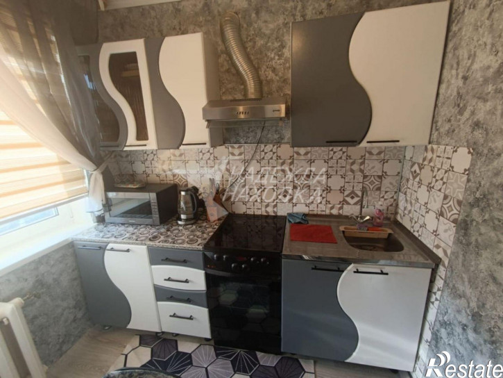 3-комн квартира Кирова ул, 11
