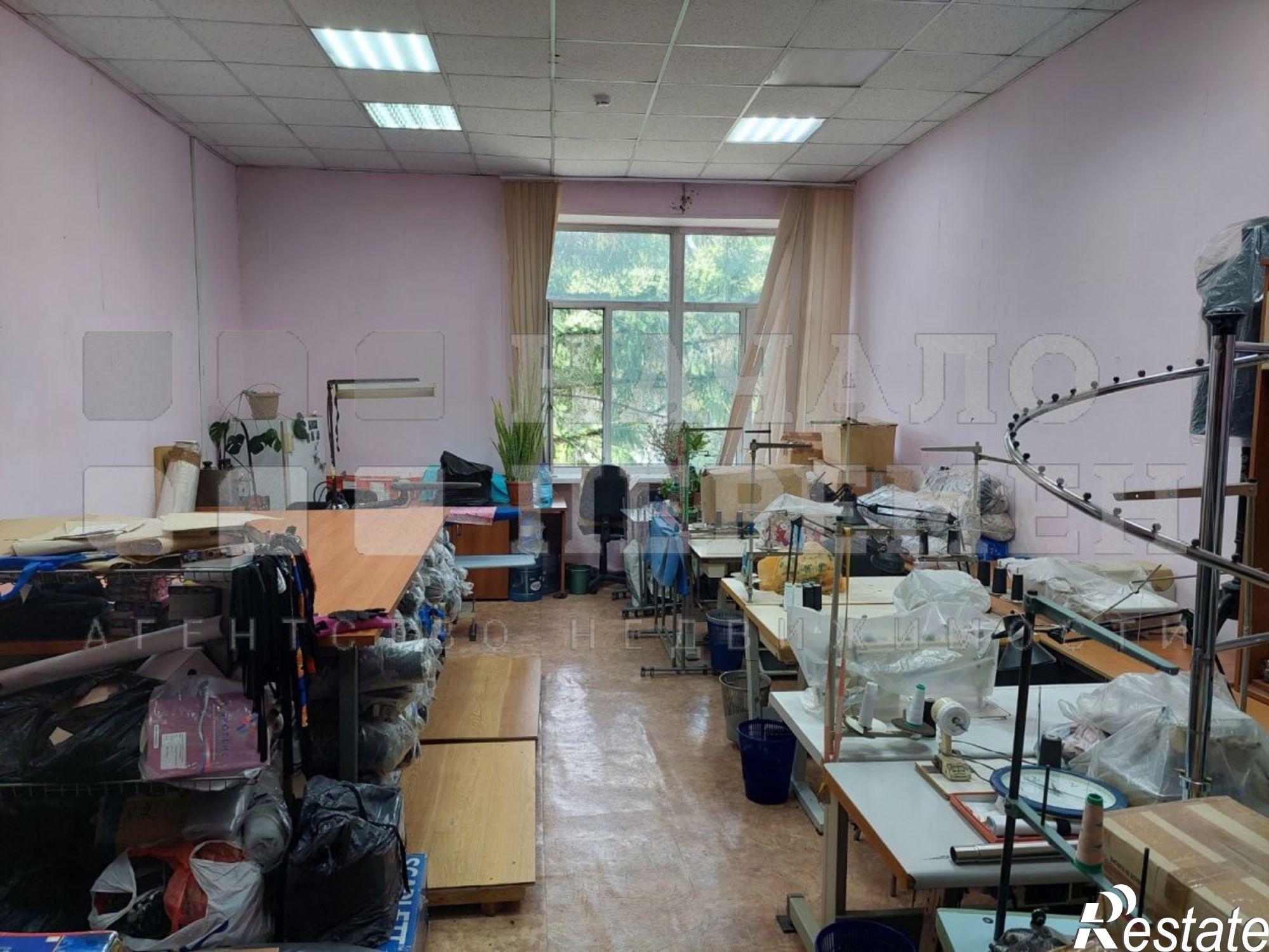 Купить офис, помещение под офис за 2 856 000 рублей на Тургенева ул, 261