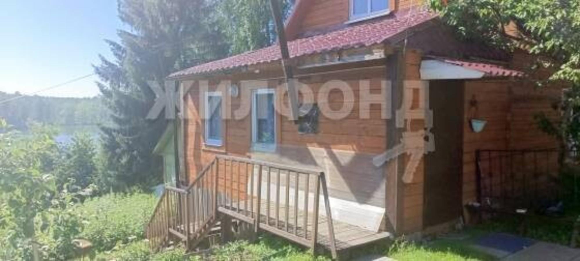 Купить дачу, дом, коттедж за 3 450 000 рублей на снт Труд