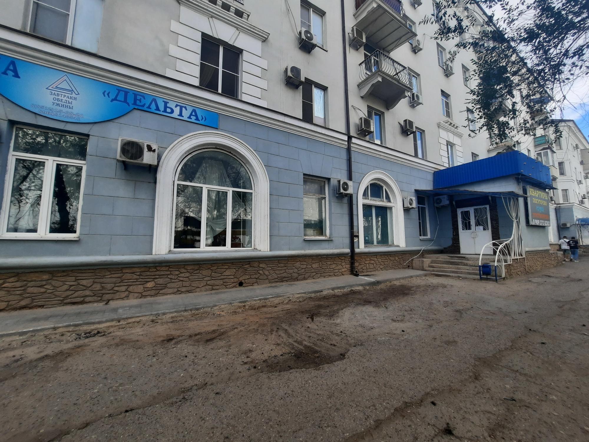 Сдать офис, помещение под офис за 20 000 рублей на г. Астрахань, Ленинский район, пл. Вокзальная, 1