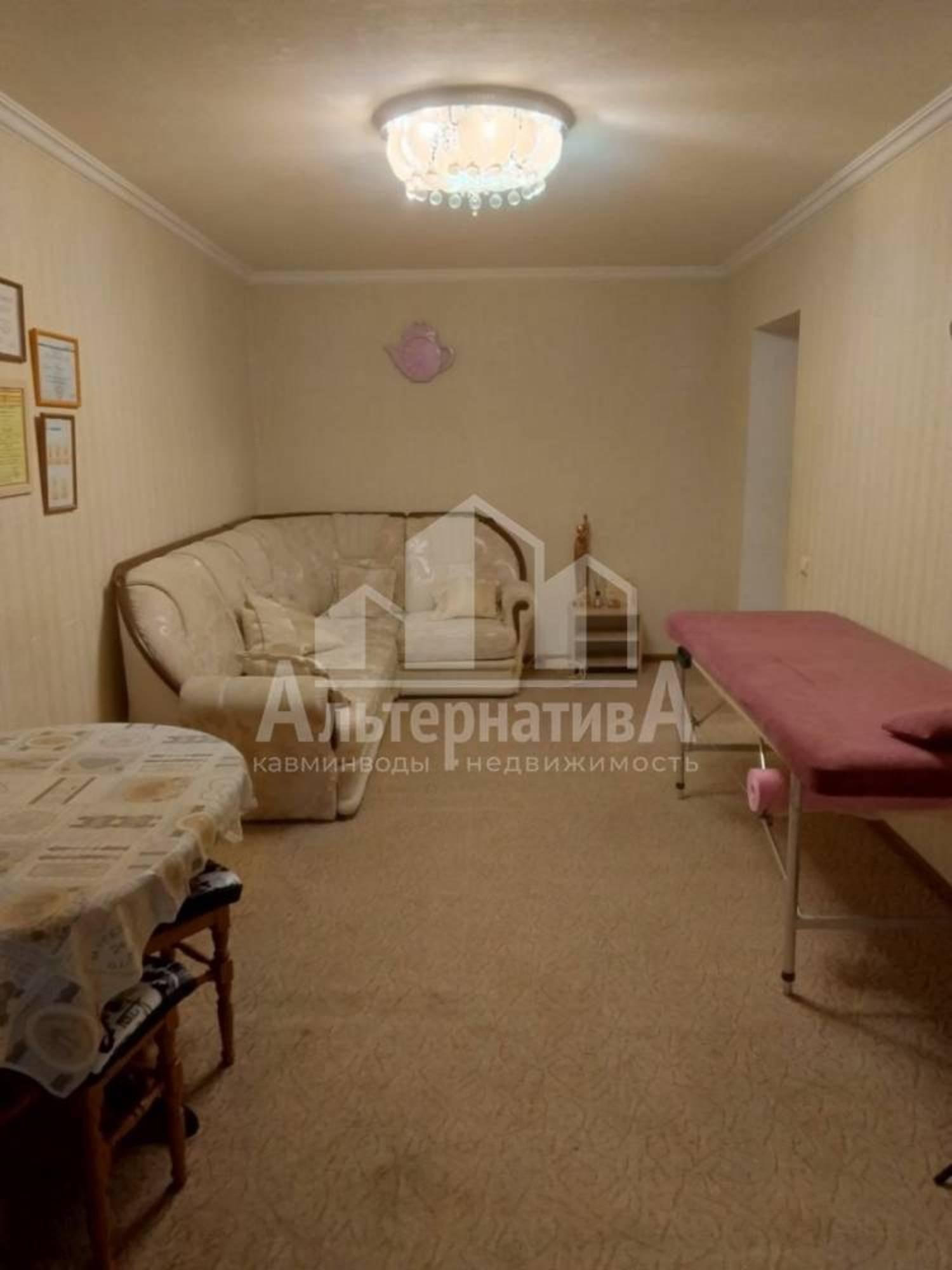 Купить квартиру за 6 800 000 рублей на Губина Андрея ул.