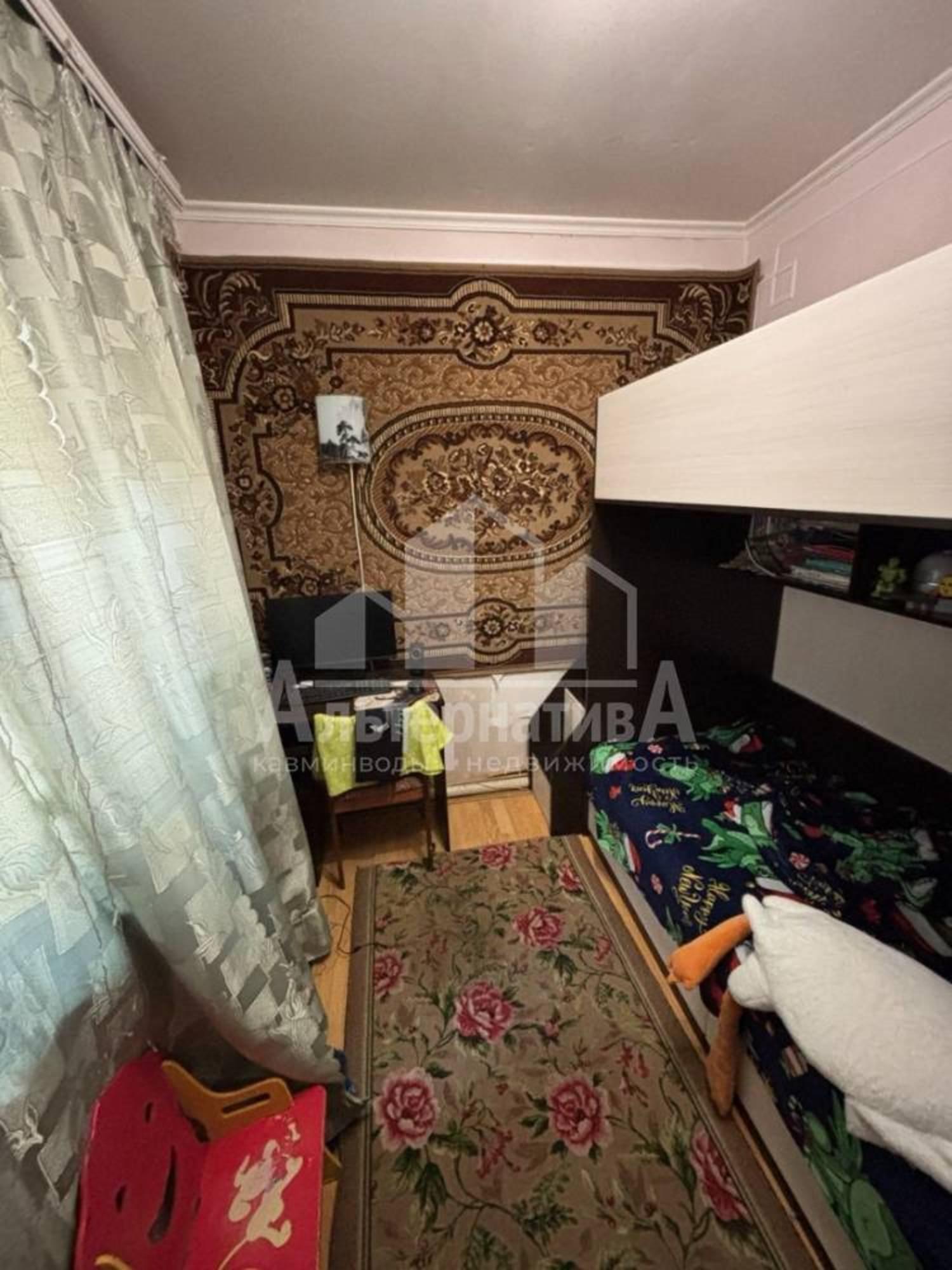 Купить дачу, дом, коттедж за 9 900 000 рублей на Гоголя ул.