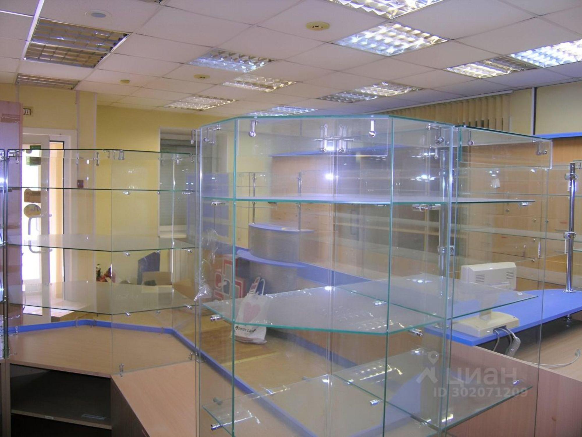 Купить офис, помещение под офис за 476 000 000 рублей на ул Ильича, 4