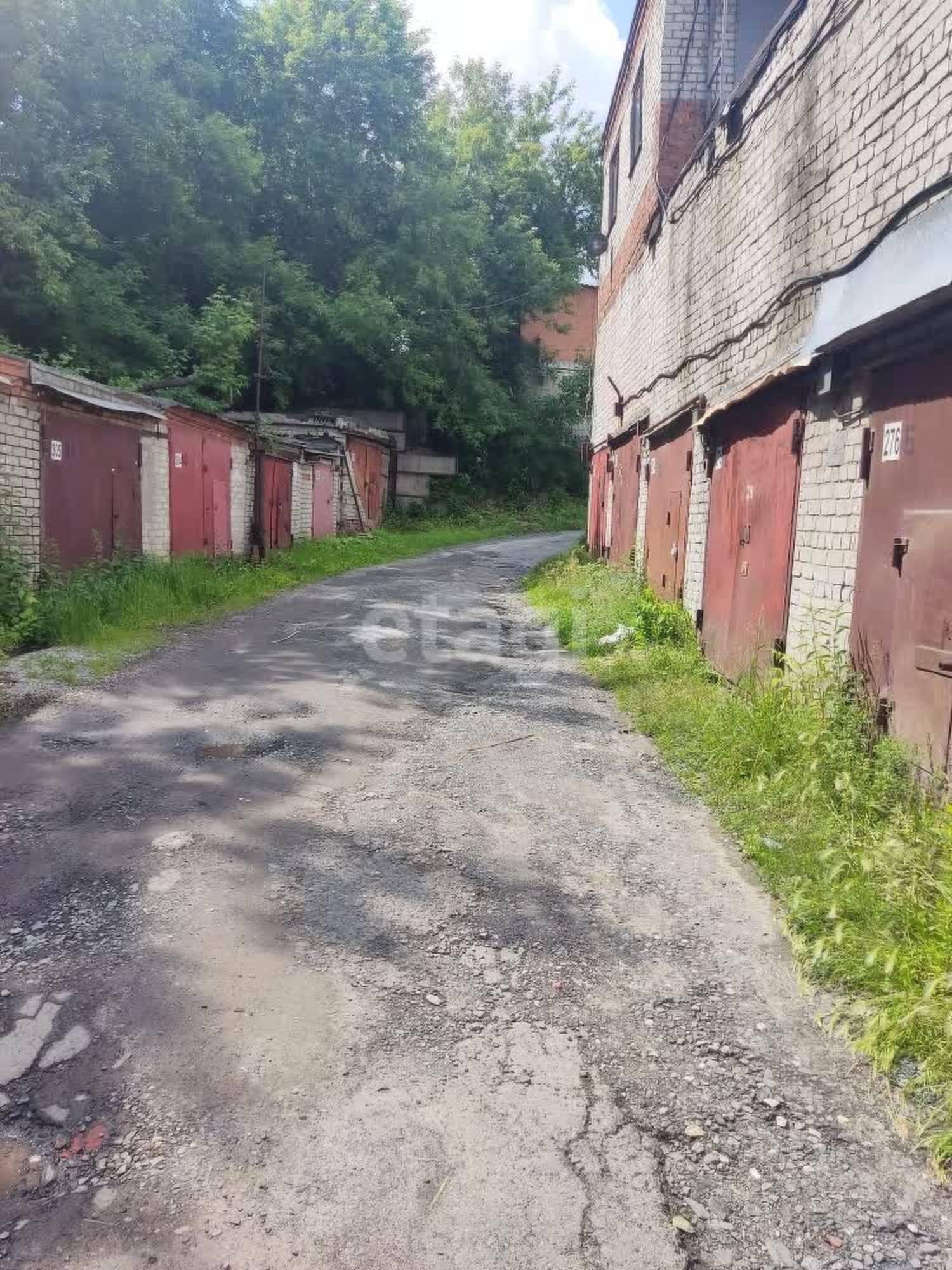 Купить гараж, место в паркинге за 300 000 рублей на Нагорная 29