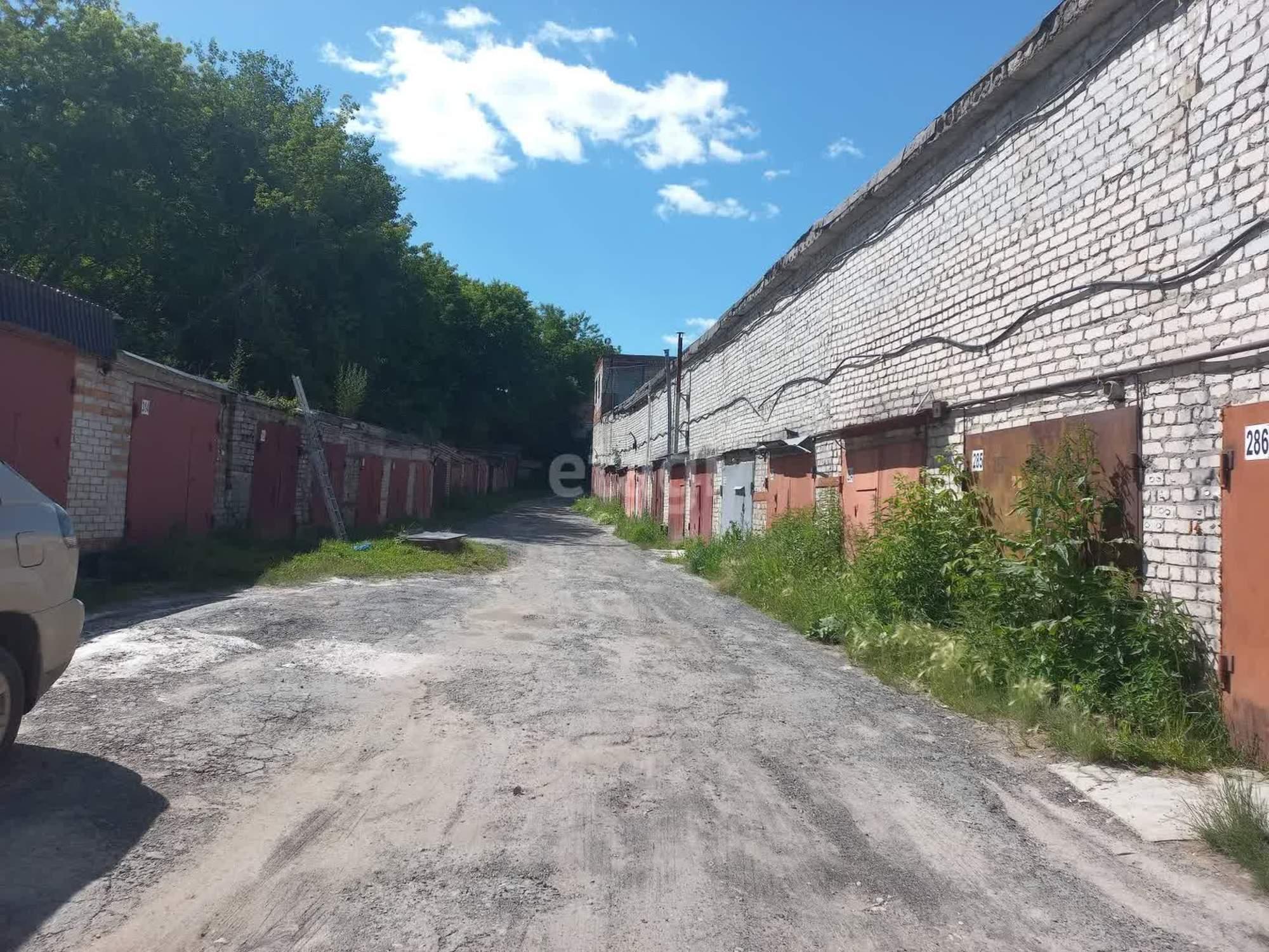 Купить гараж, место в паркинге за 450 000 рублей на Нагорная 29