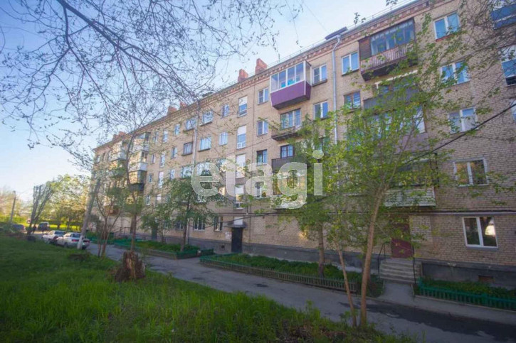 Комната проспект Автозаводцев