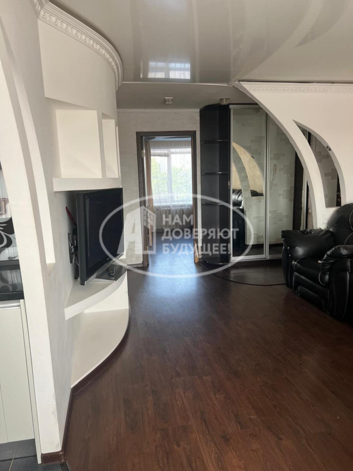 2-комн квартира Красноармейская улица, 90