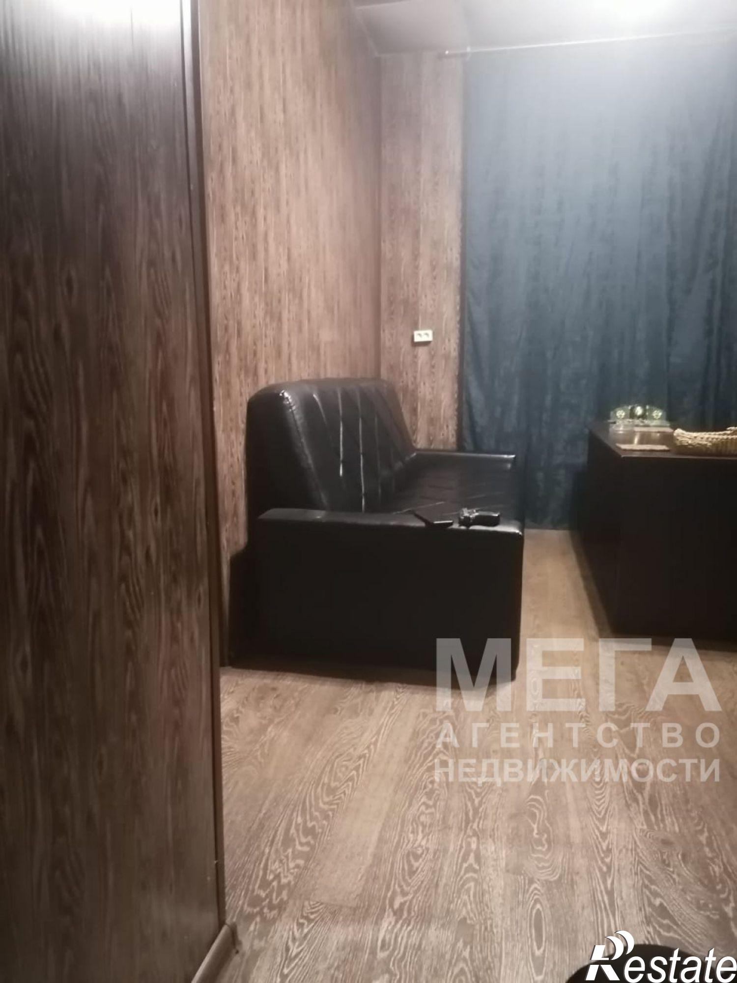Купить квартиру за 2 500 000 рублей на Карпенко ул, 6А
