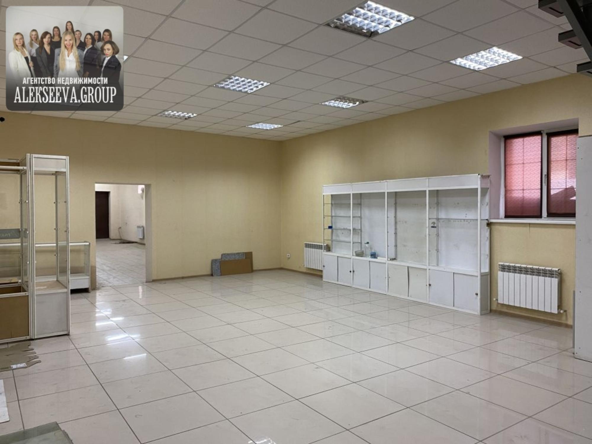 Купить дачу, дом, коттедж за 18 000 000 рублей на Базарная ул, 44