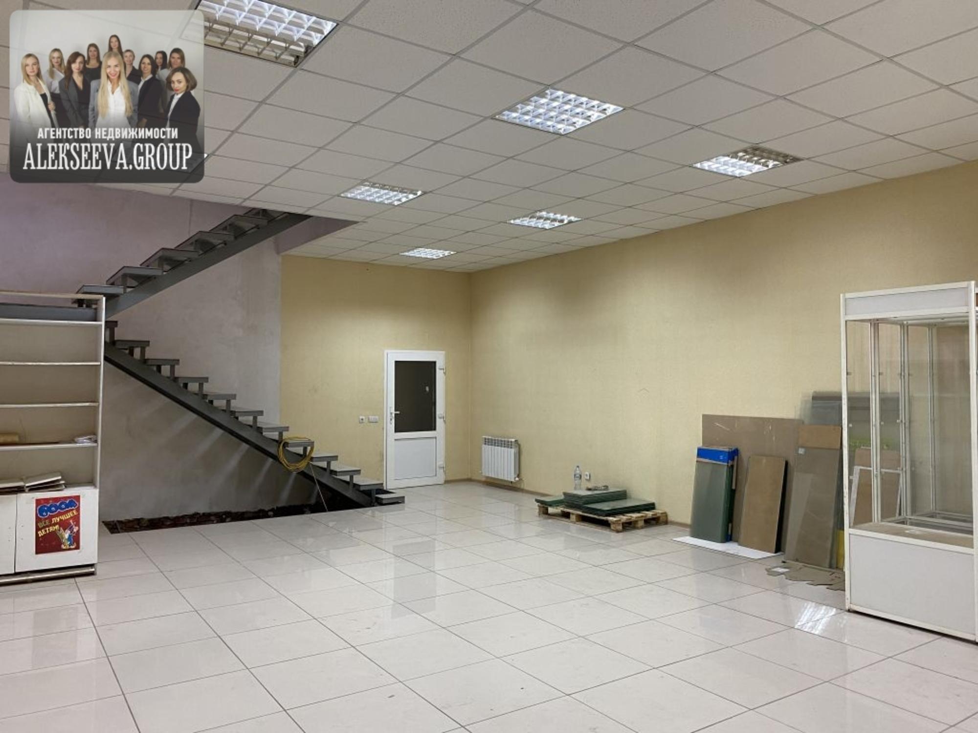 Купить дачу, дом, коттедж за 18 000 000 рублей на Базарная ул, 44
