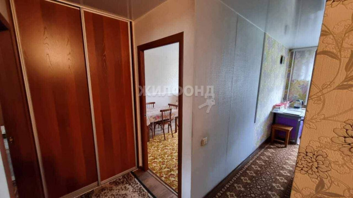 2-комн квартира Сибиряков-Гвардейцев улица, д.6