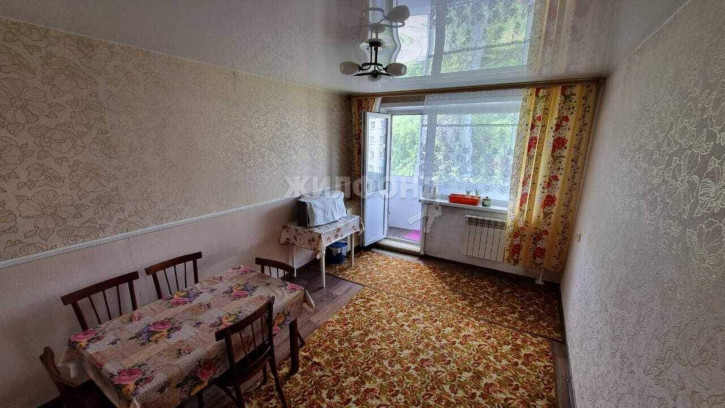 2-комн квартира Сибиряков-Гвардейцев улица, д.6