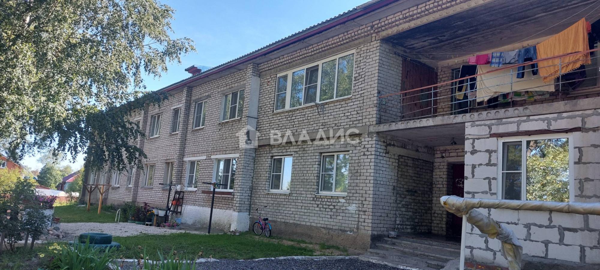 Купить комнату за 380 000 рублей на Северная улица